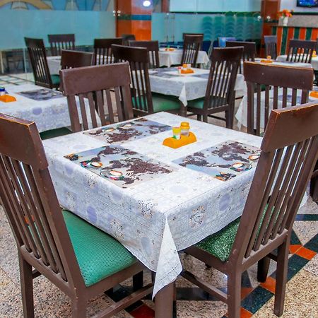 Sleep Inn Hotel - Kariakoo Дар-ес-Салам Екстер'єр фото