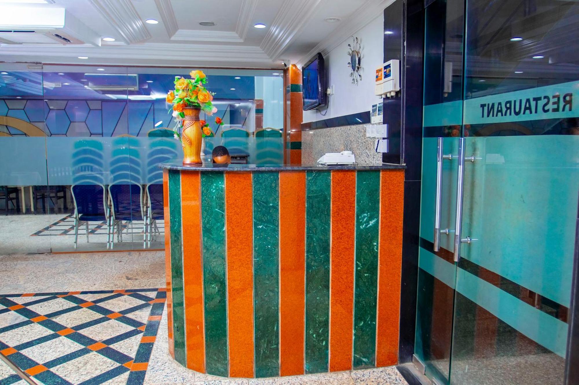 Sleep Inn Hotel - Kariakoo Дар-ес-Салам Екстер'єр фото